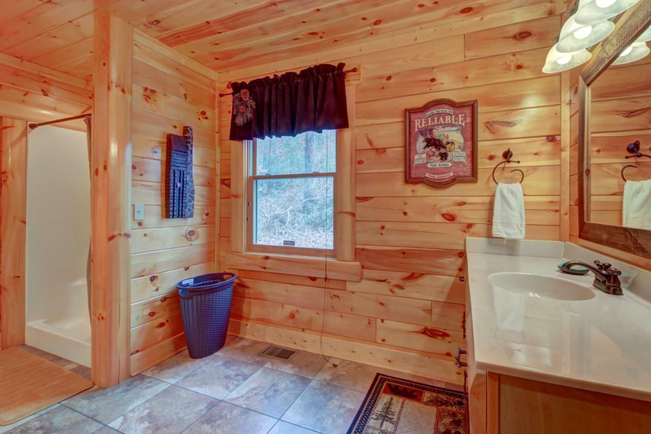 Вилла Bearfoot Retreat Waldens Creek Экстерьер фото